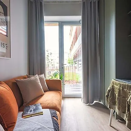 Campus House By Larsen Hotel