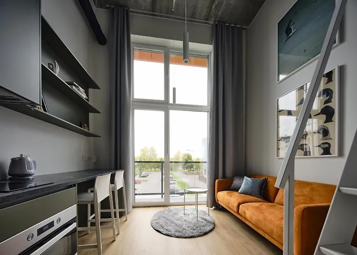 Campus House By Larsen Hotel