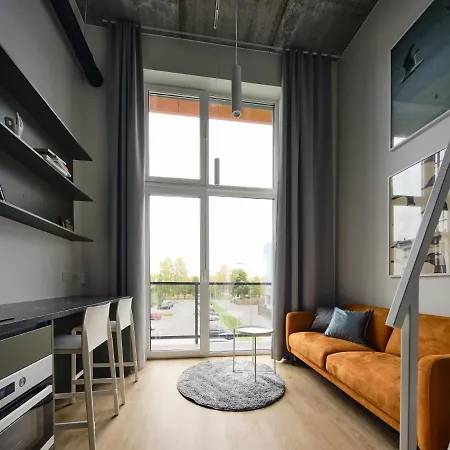 Campus House By Larsen Hotel