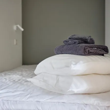 Campus House By Larsen Hotel *