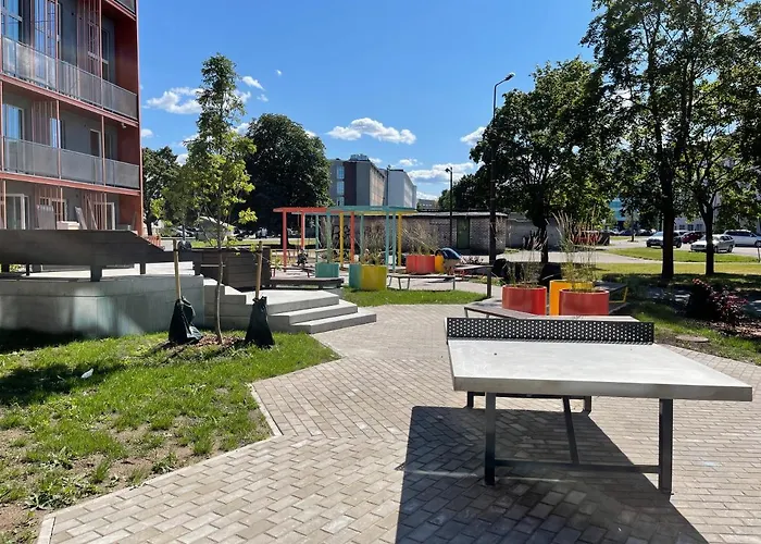 Campus House By Larsen *