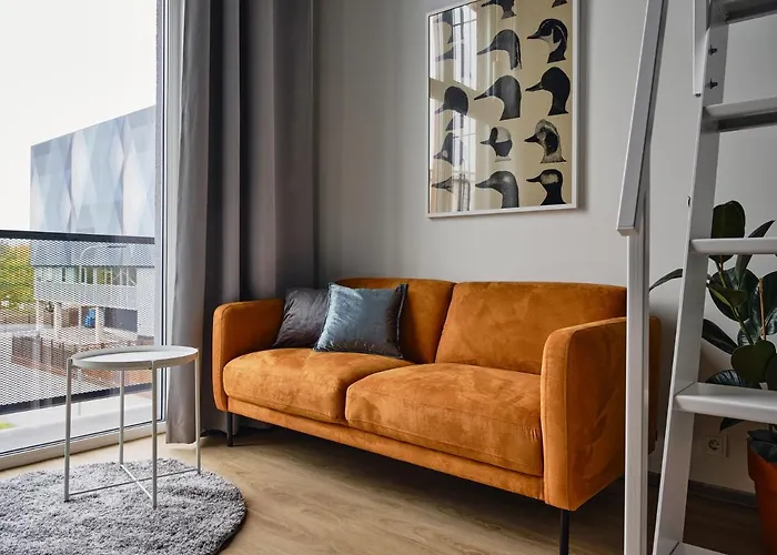 Campus House By Larsen Otel