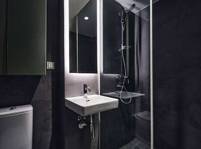 Campus House By Larsen *