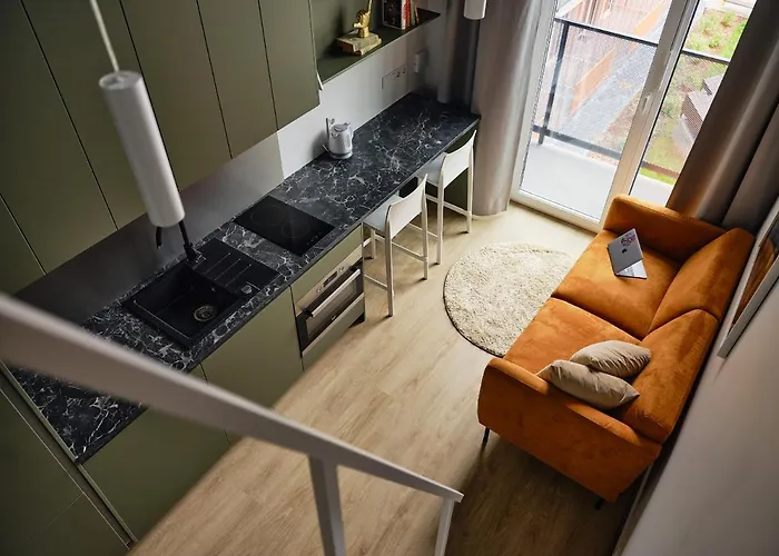 Campus House By Larsen Otel *